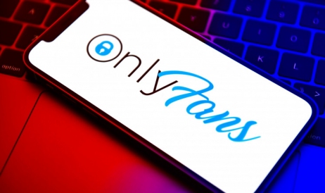 OnlyFans a interzis conținutul pornografic – apoi s-a răzgândit