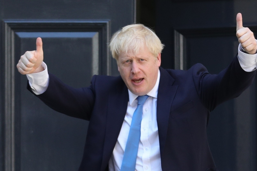 Cum Brexitul îl ajută pe Boris Johnson să distrugă democrația în UK