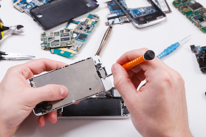 Apple a recunoscut dreptul consumatorilor la reparația gadgeturilor
