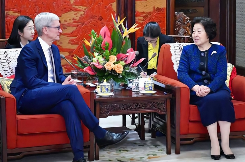Apple a încheiat un pact secret cu guvernul chinez 