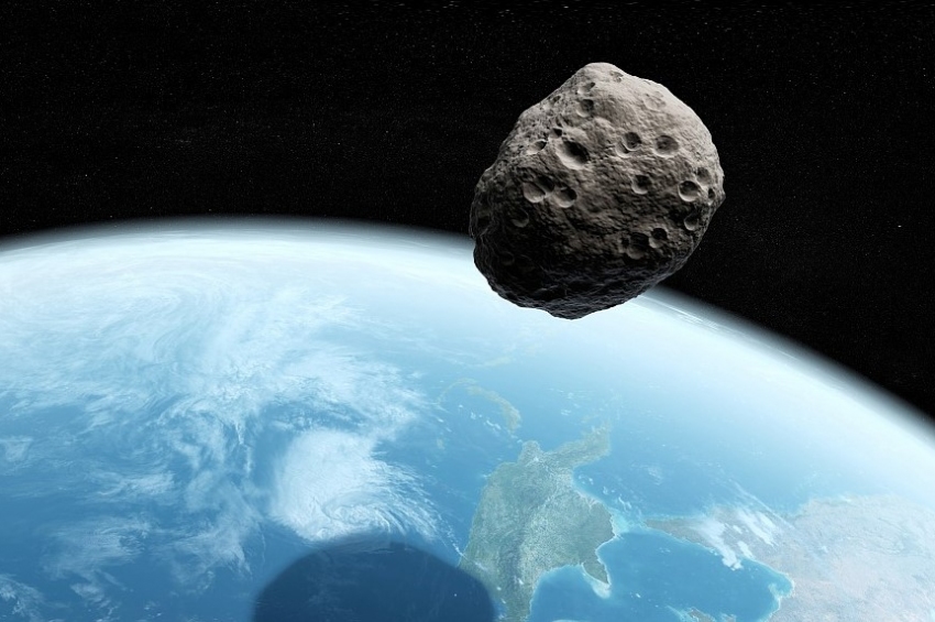Un asteroid a fost descoperit cu doar 2 ore înainte de impactul cu Pământul