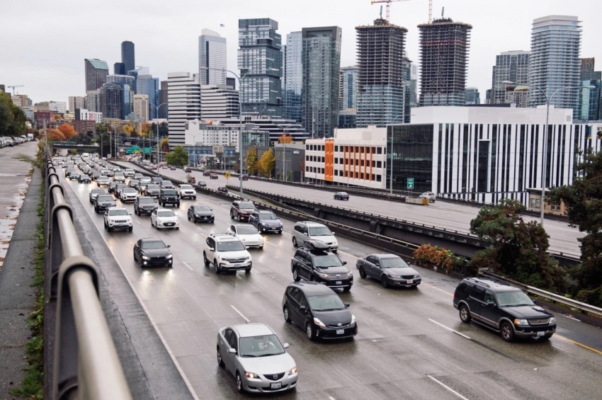 Statul american Washington intenționează să interzică vehiculele non-electrice