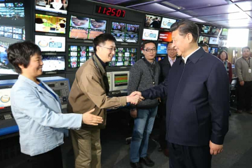 Guvernul chinez utilizează inteligența artificială pentru a scana gândurile ...