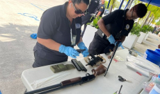 Cum primăria Miami a colectat arme de la populație pentru a le ...