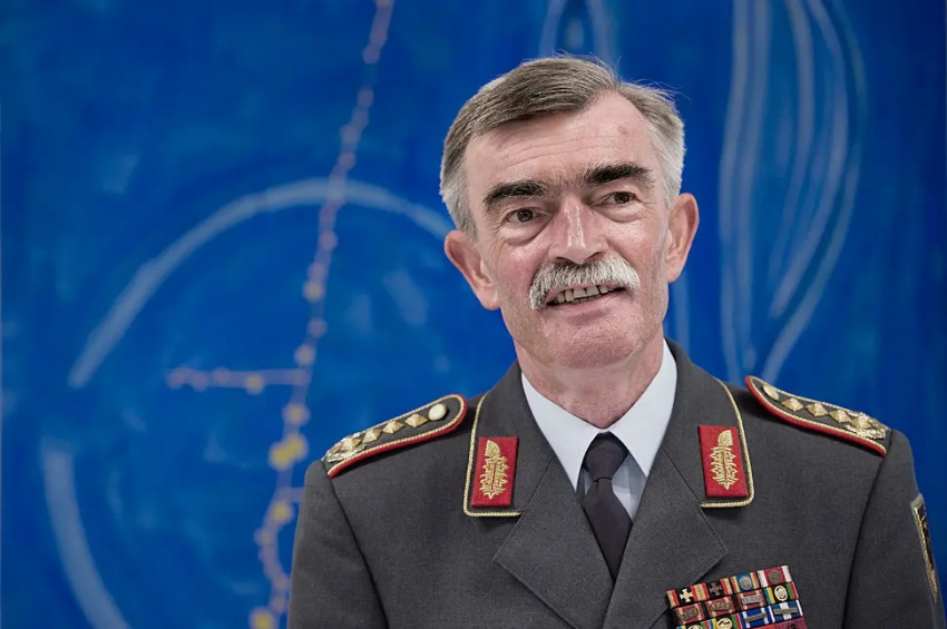 După șamanii peruani, și un general german prezice sfârșitul războiului în Ucraina ...