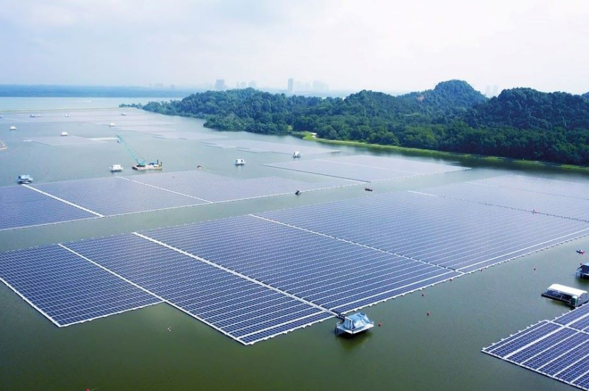 Floating solar panels set to revolutionize energy production landscape