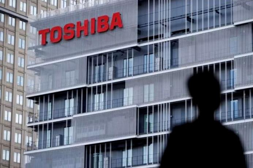 The life, near-death, and resurrection of Toshiba