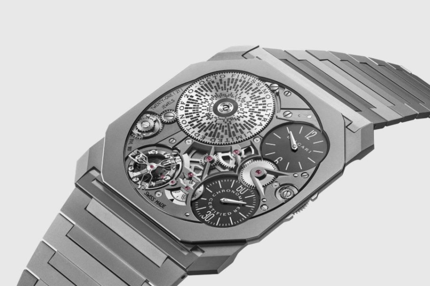 Bulgari designs the world’s thinnest watch, reclaiming the world record