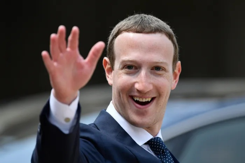 Meta tests paid link sharing bor business pages